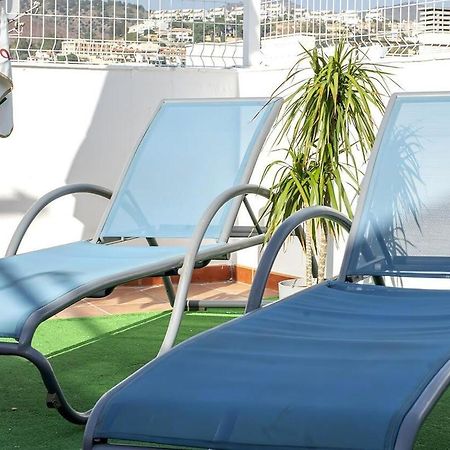 Bonito Apartamento Con Terraza - Pedregalejo Playa Malaga Bagian luar foto