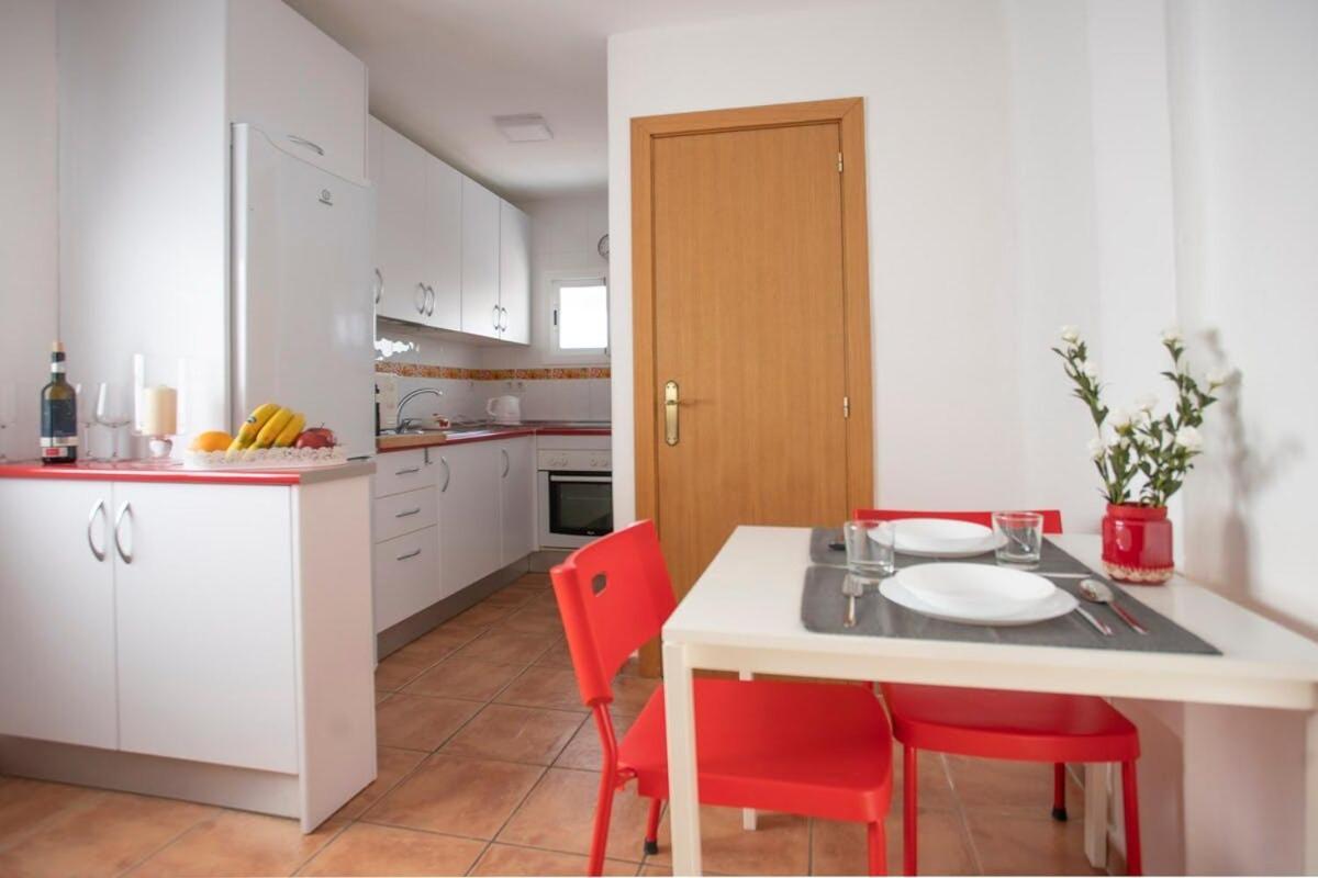 Bonito Apartamento Con Terraza - Pedregalejo Playa Malaga Bagian luar foto